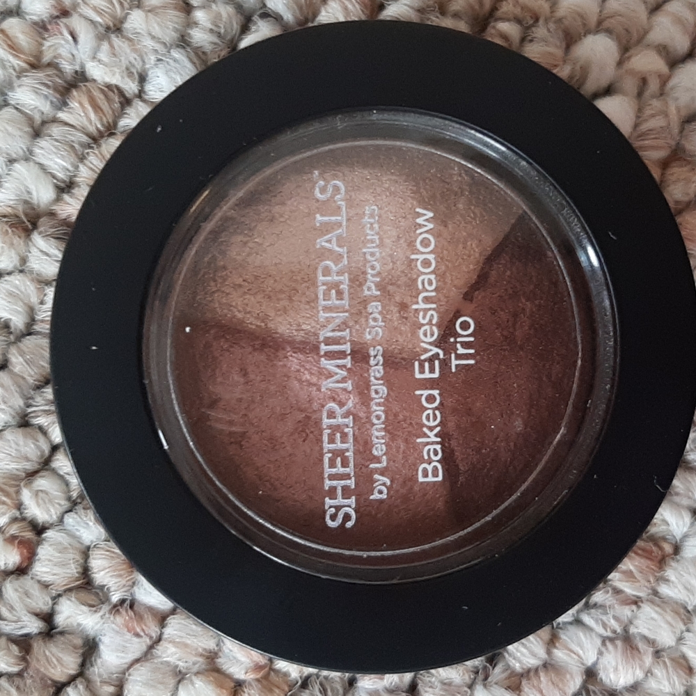 Sheer Minerals by Lemongrass Spa, Baked Eyeshadow Trio